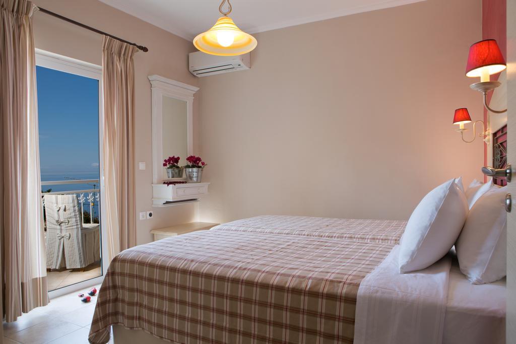 Amalia Apartments Exanthia Oda fotoğraf