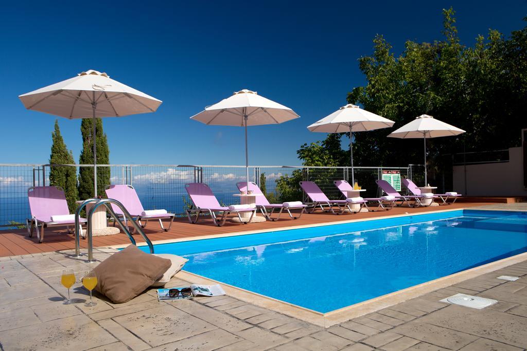Amalia Apartments Exanthia Oda fotoğraf