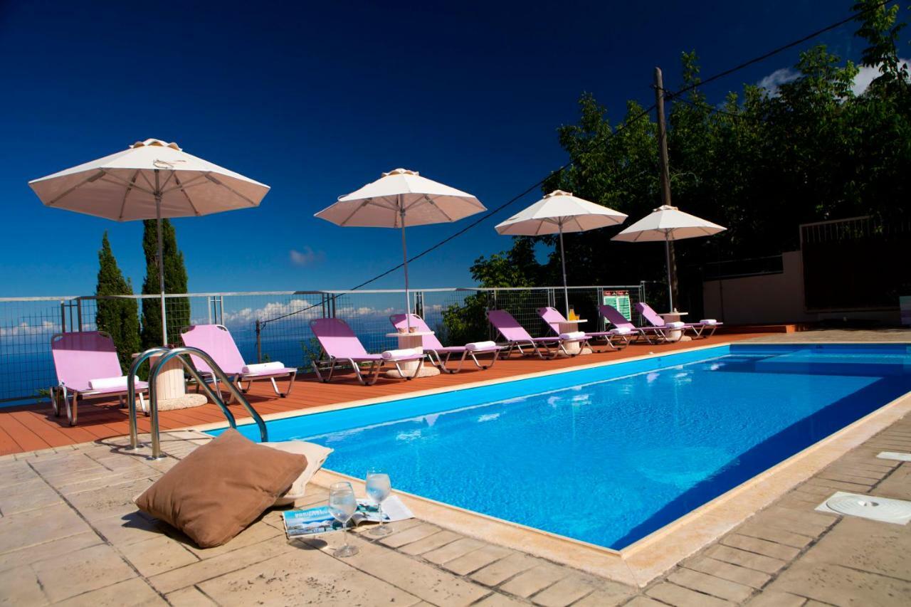 Amalia Apartments Exanthia Dış mekan fotoğraf